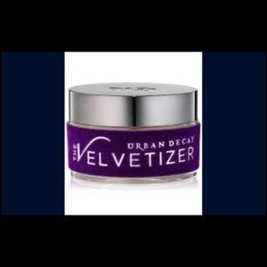 Urban Decay Velvetizer NEW